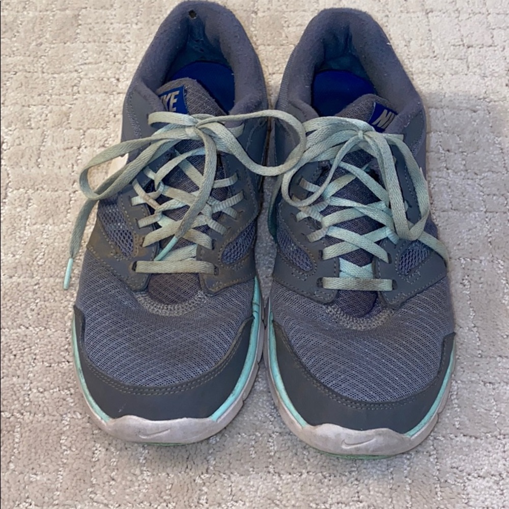 NIKE Running Shoes
